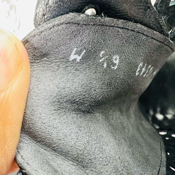 Stuart Weitzman Women  wedge Open Toe  Lace Up Leather booties Size 6.5 - Picture 14 of 15